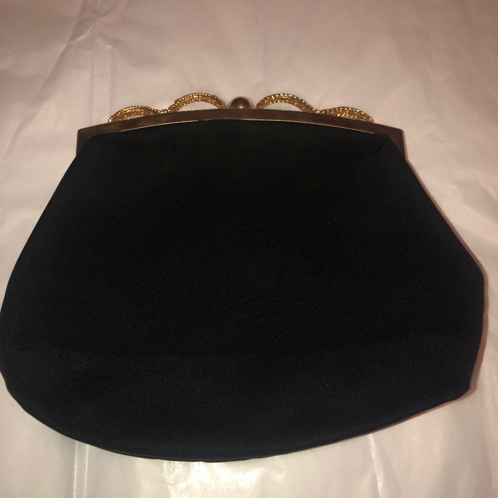 Black purse